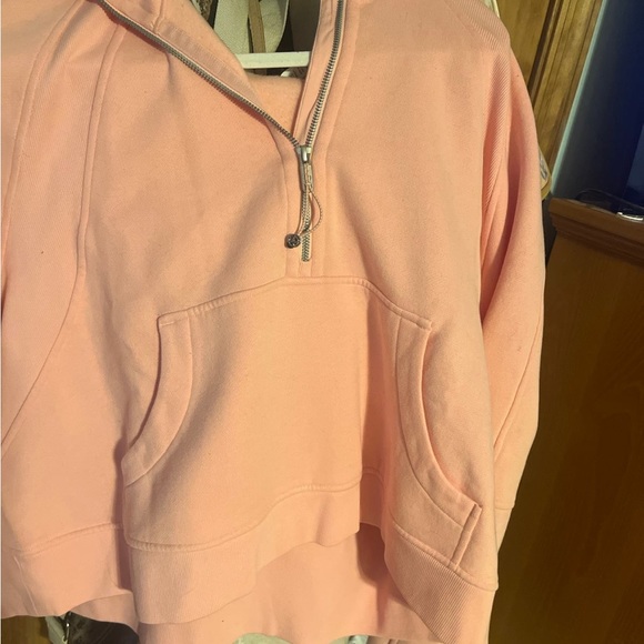 Lululemon scuba half zip - Picture 2 of 4